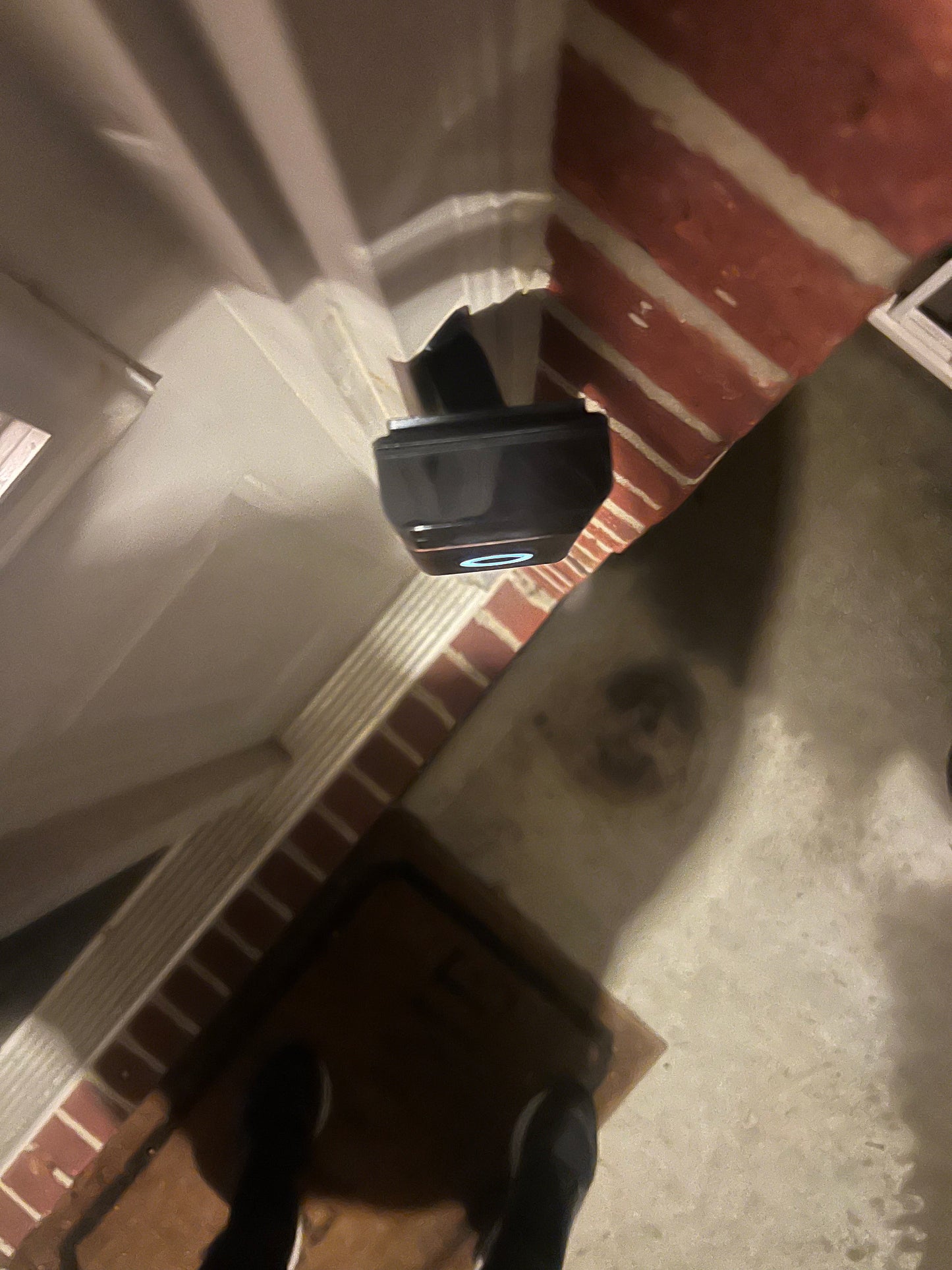 Corner Mount Angled 45 Degree 1in Fixed Trim Narrow/Slim Mount for Video Doorbells