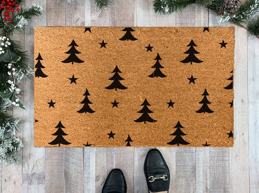 Modern Christmas Tree Doormat with Stars