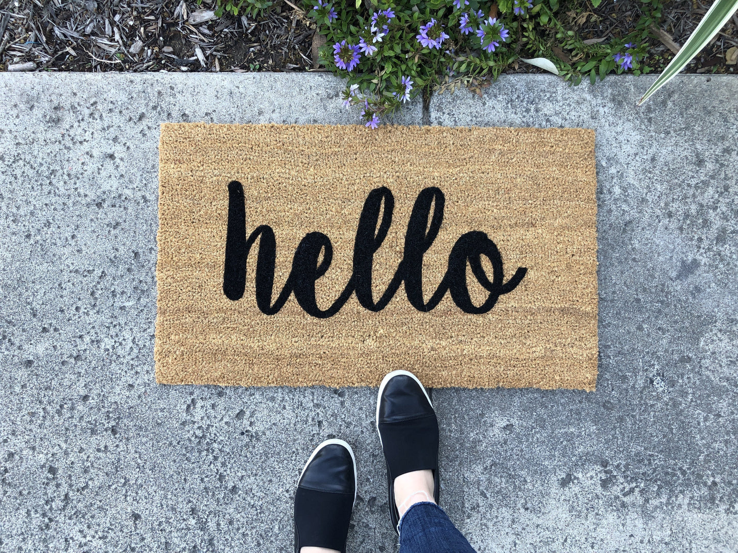 Farmhouse script hello Doormat
