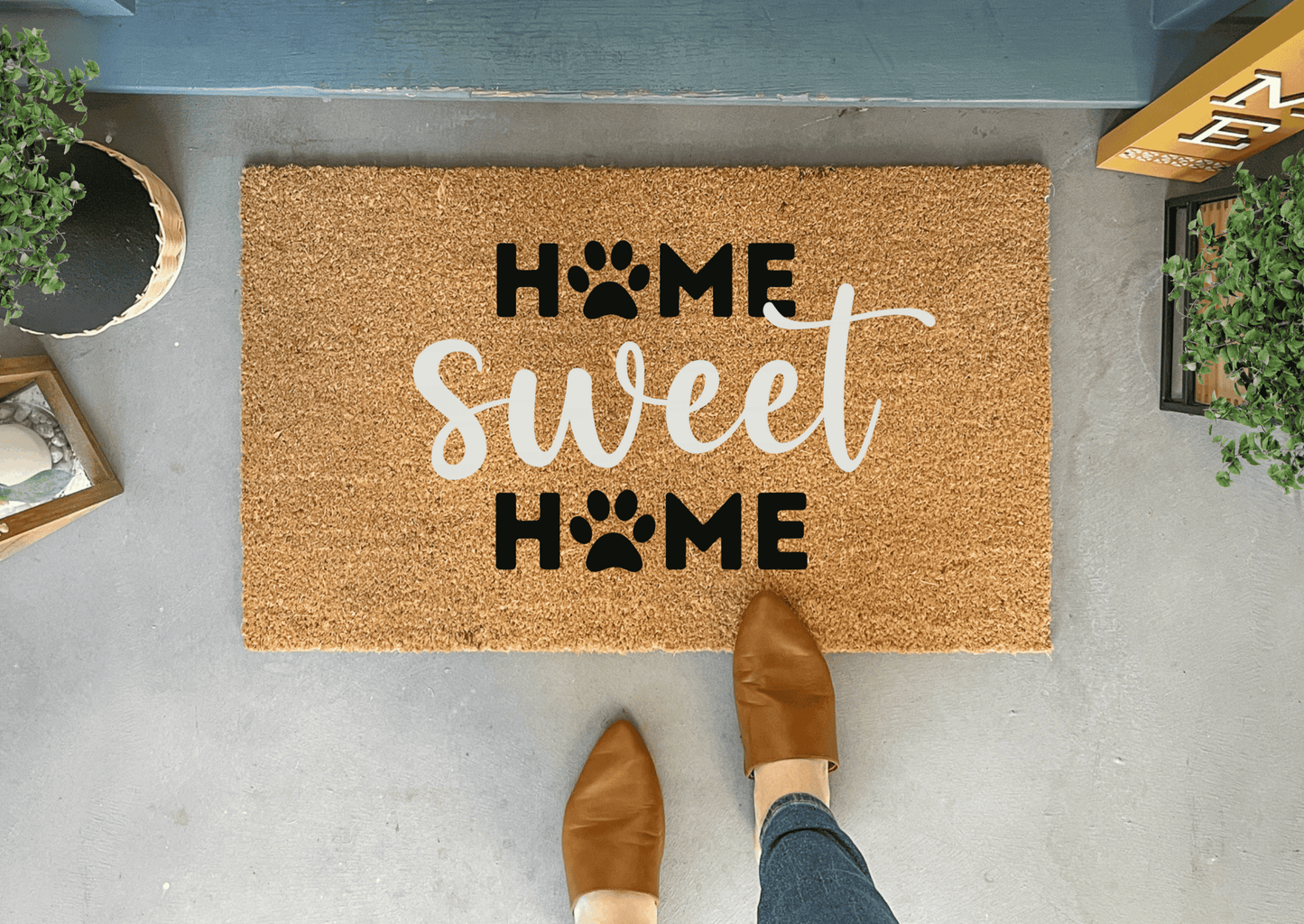 Home Sweet Home Doormat with dog paws