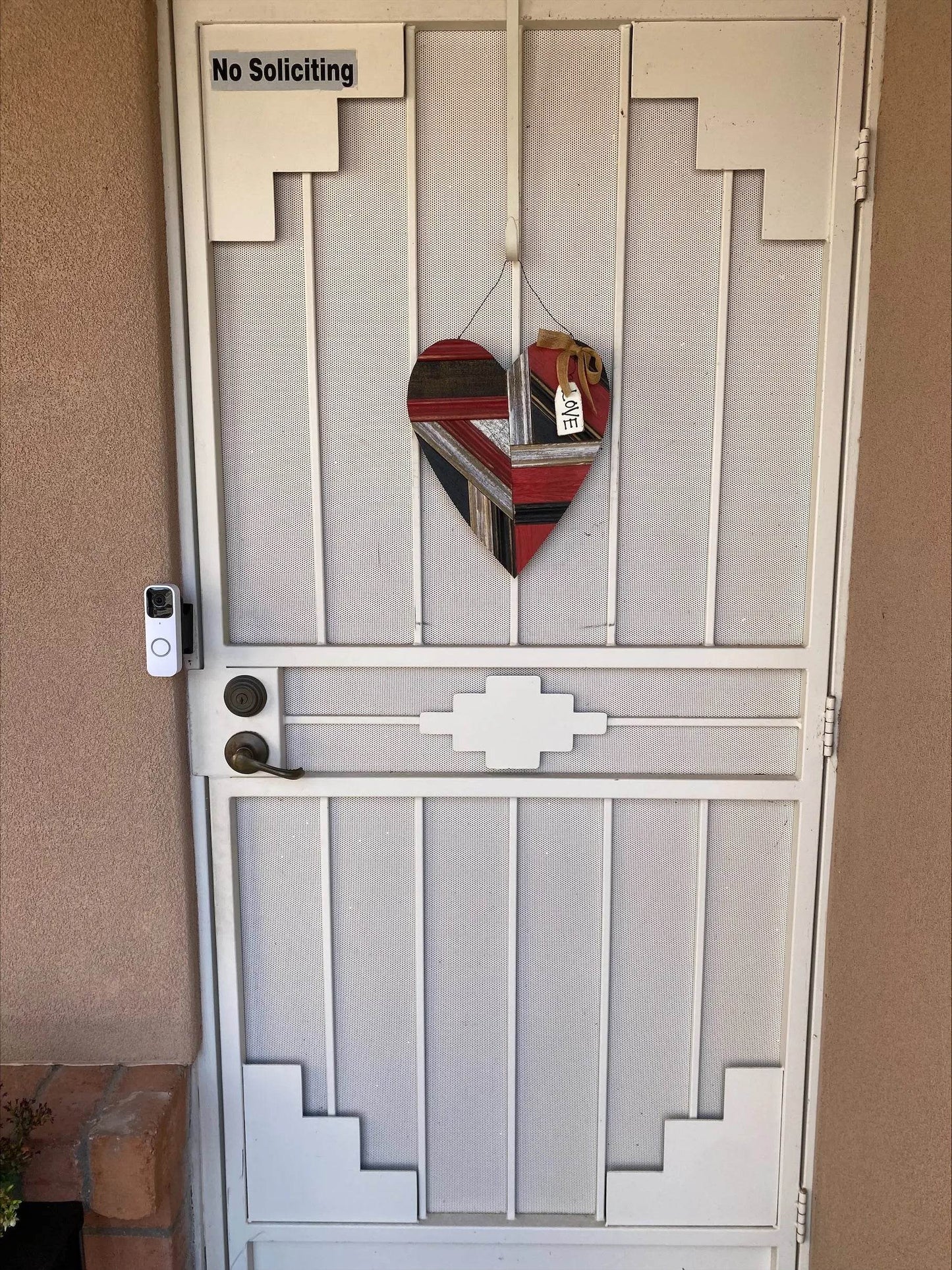 Narrow Doorbell Brick Extension Mount | Blink Doorbell | 9/16in Wide - Full Offset to clear the door